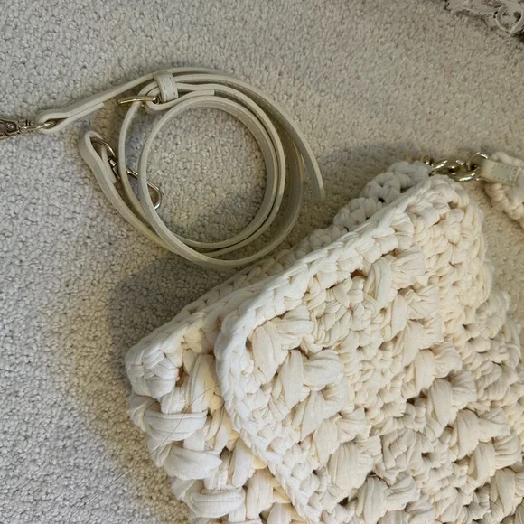 ZARA Cream Woven Bag - Picture 3 of 6